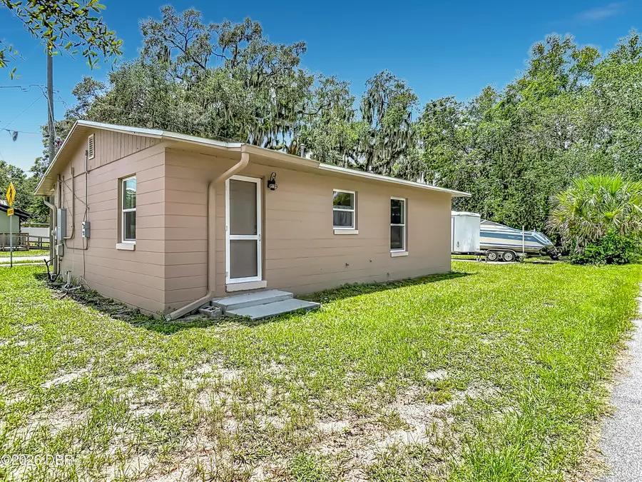 501 W Lisbon Parkway, Deland, FL 32720 - #2