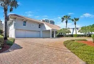 2117 Ocean Drive, New Smyrna Beach, FL 32169