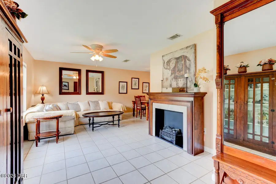 16 Laurel Oaks Circle, Ormond Beach, FL 32174 - #3