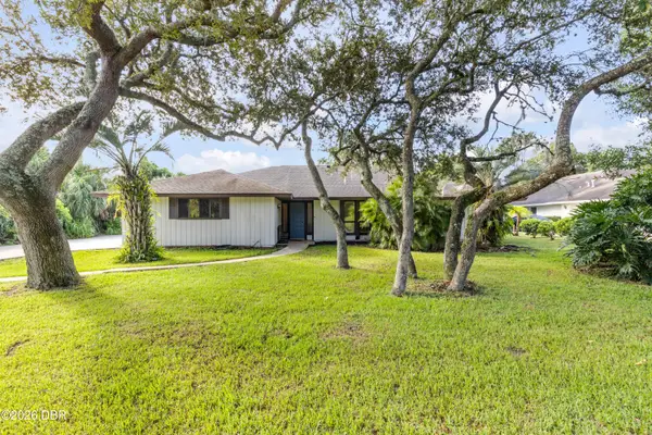 530 Club House Boulevard, New Smyrna Beach, FL 32168