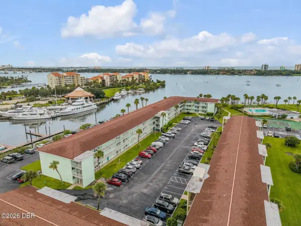 715 S Beach Street #214D, Daytona Beach, FL 32114