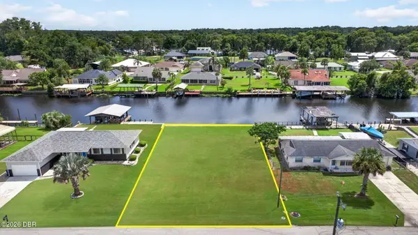1615 Juno Trail, Astor, FL 32102
