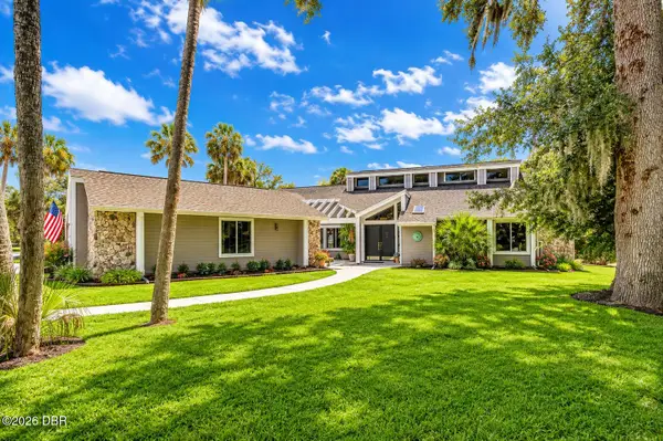 568 Pelican Bay Drive, Daytona Beach, FL 32119