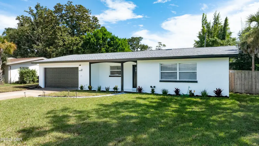 911 Woodmere Circle, Ormond Beach, FL 32174 - #2