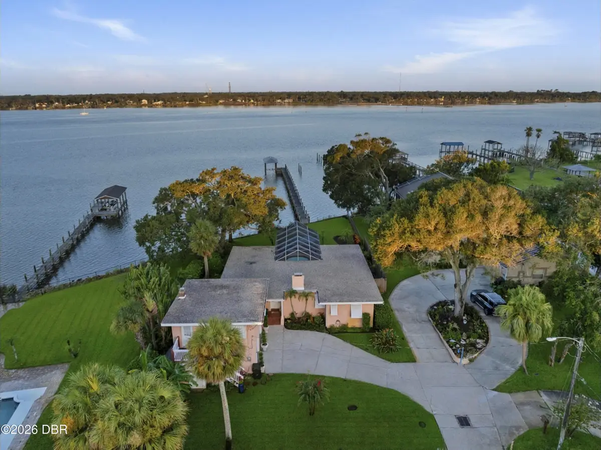 1209 N Halifax Avenue, Daytona Beach, FL 32118 - #1