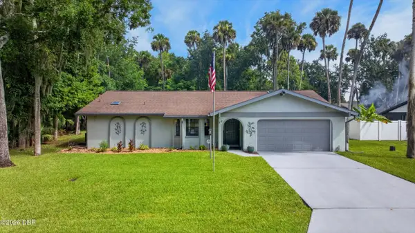 77 Black Bear Lane, Palm Coast, FL 32137