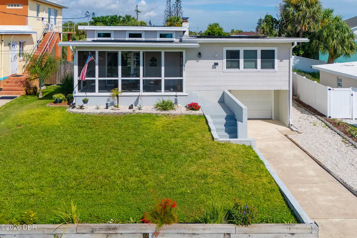 109 Park Avenue, Daytona Beach, FL 32118 - #1