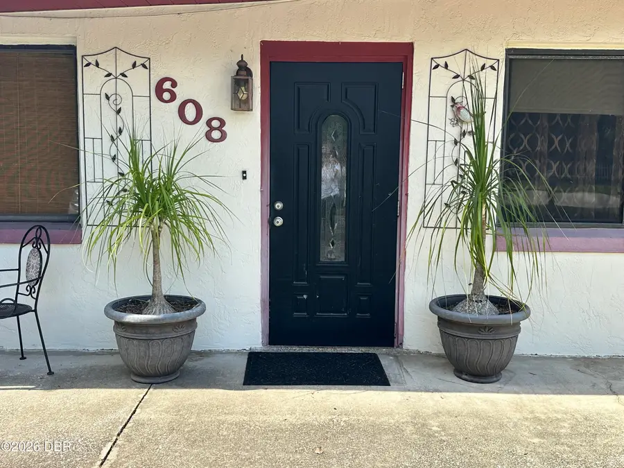 608 Dixie Lane, South Daytona, FL 32119 - #2
