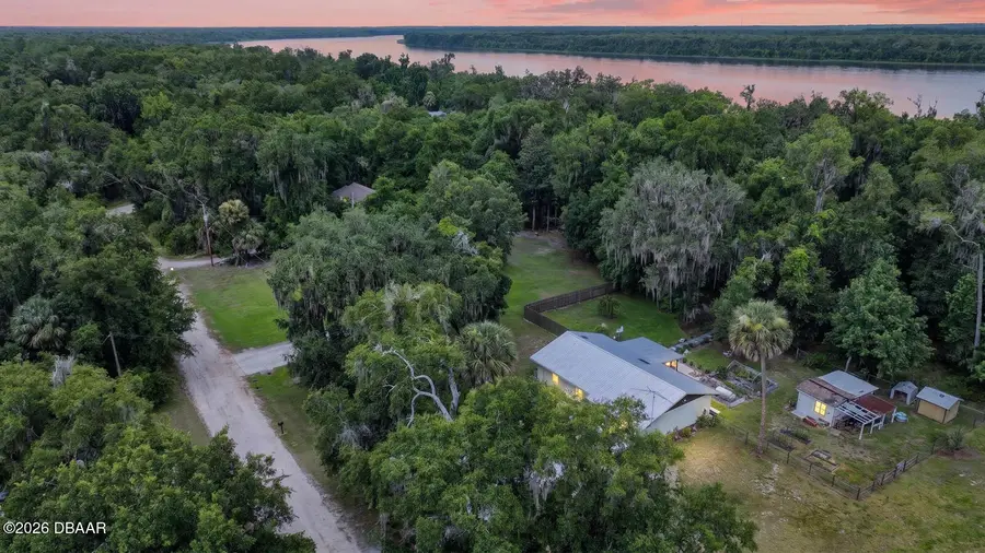 104 Woodcrest Avenue, Satsuma, FL 32189 - #3