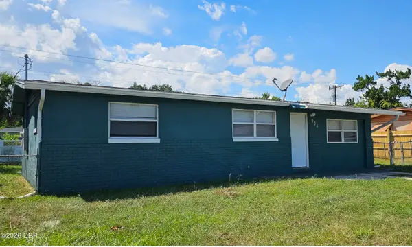904 Derbyshire Road, Daytona Beach, FL 32117