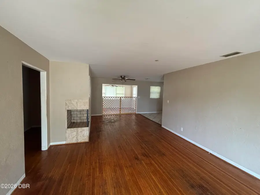 504 N Ridgewood Avenue, Ormond Beach, FL 32174 - #3