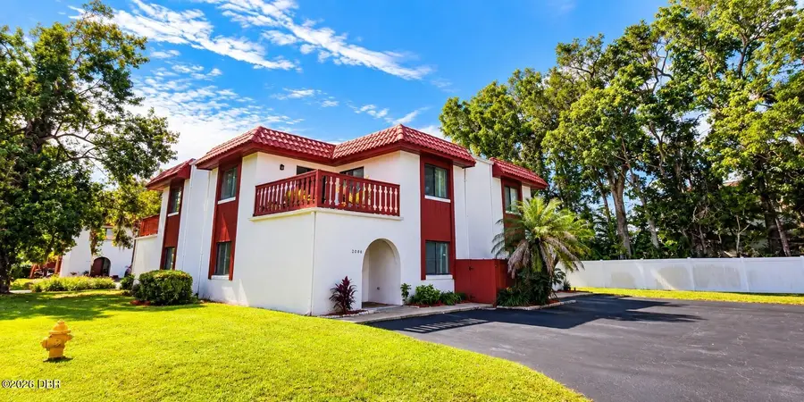2086 Oak Meadow Circle, South Daytona, FL 32119 - #2