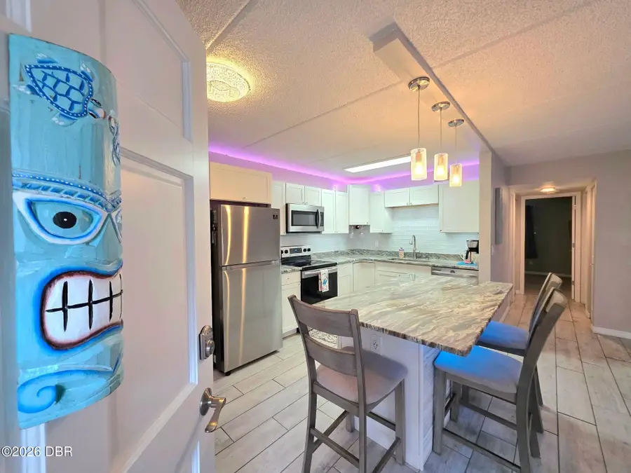 405 N Halifax Avenue #101, Daytona Beach, FL 32118 - #3