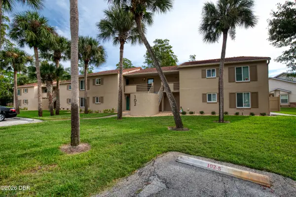 102 Bob White Court #4, Daytona Beach, FL 32119