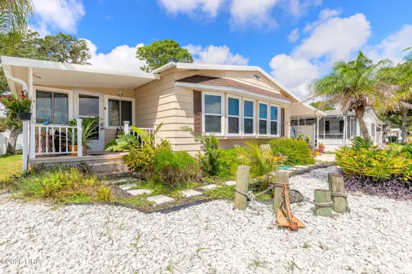 733 Indian Hill Drive, Port Orange, FL 32129