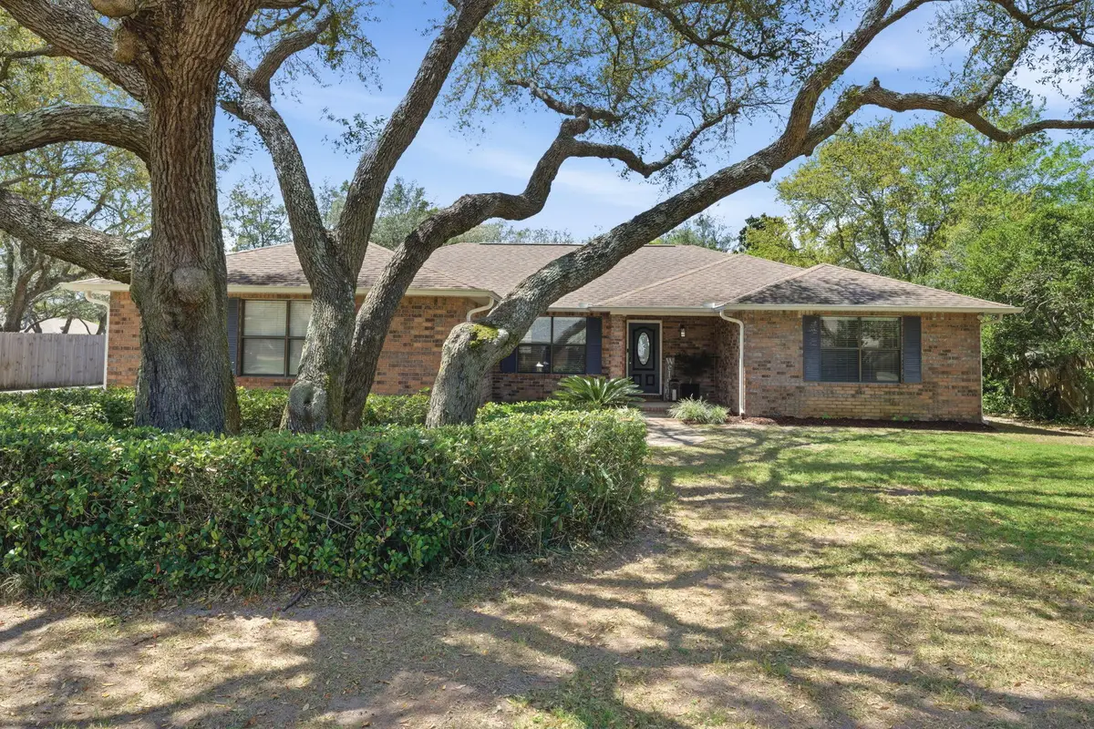 2569 Cypress Point Circle, Navarre, FL 32566 - #1
