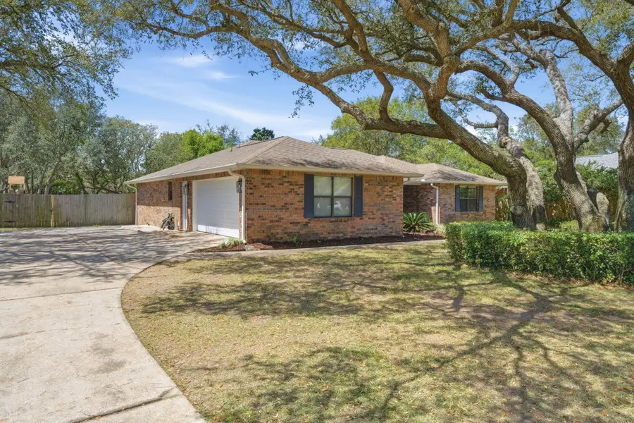 2569 Cypress Point Circle, Navarre, FL 32566 - #3