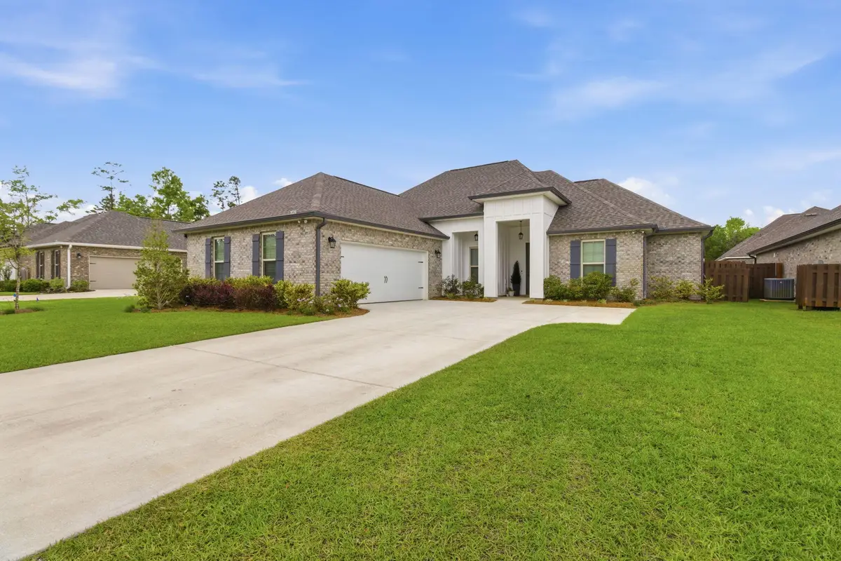 140 Flora Lane, Freeport, FL 32439 - #1