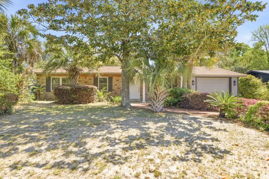 417 NW Sherry Circle, Fort Walton Beach, FL 32548 - #2