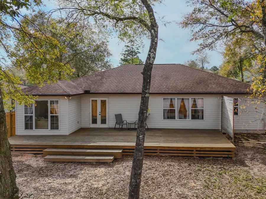 403 Hunters Ridge Road, Defuniak Springs, FL 32433 - #2