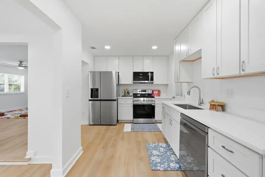 388 Davenport Avenue, Valparaiso, FL 32580 - #2