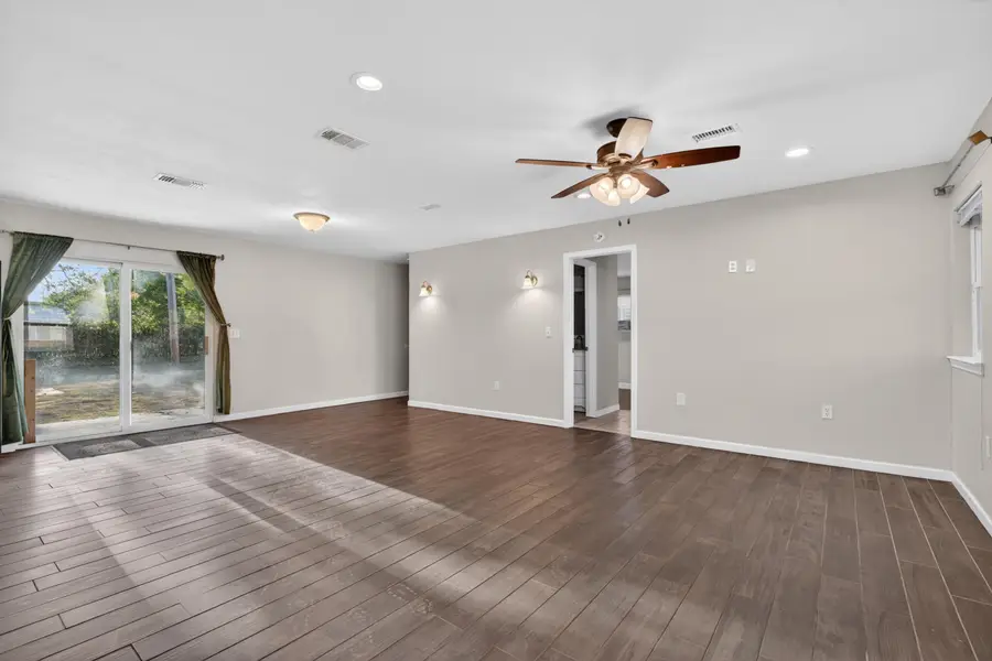 102 NW Audrey Drive, Fort Walton Beach, FL 32548 - #3