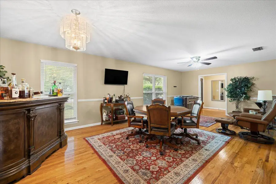 218 NE Yacht Club Drive, Fort Walton Beach, FL 32548 - #3