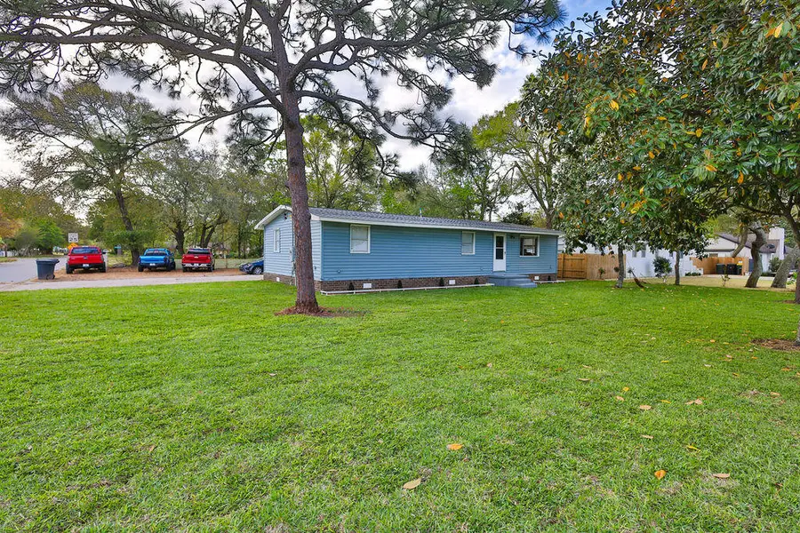 5 NW Jonquil Avenue, Fort Walton Beach, FL 32548 - #2