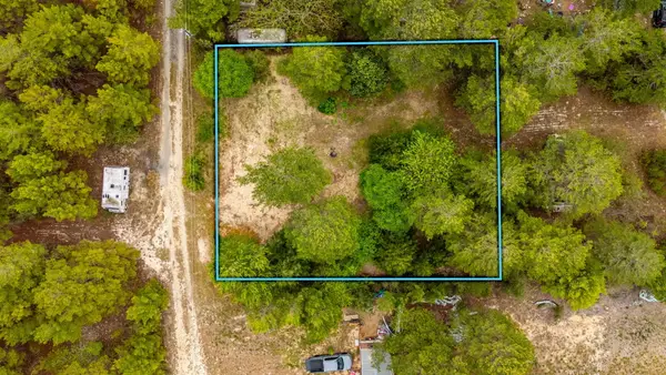 87 Tangelo Street, DeFuniak Springs, FL 32433