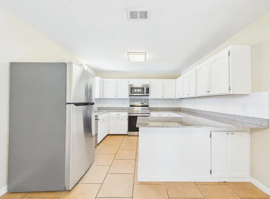 3284 Fairview Avenue, Crestview, FL 32539 - #3