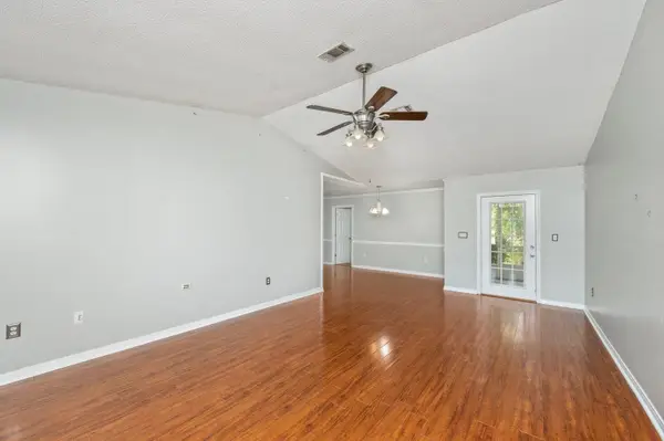 10 Flora Cove, Crestview, FL 32539