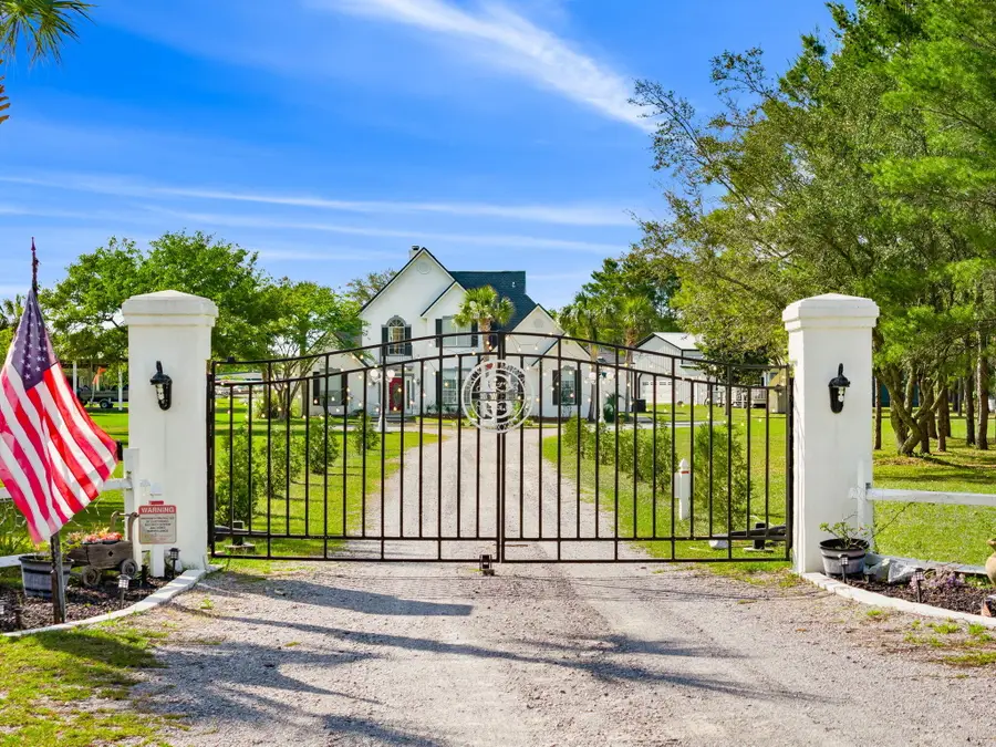 5120 Airpark Boulevard, Chipley, FL 32428 - #2