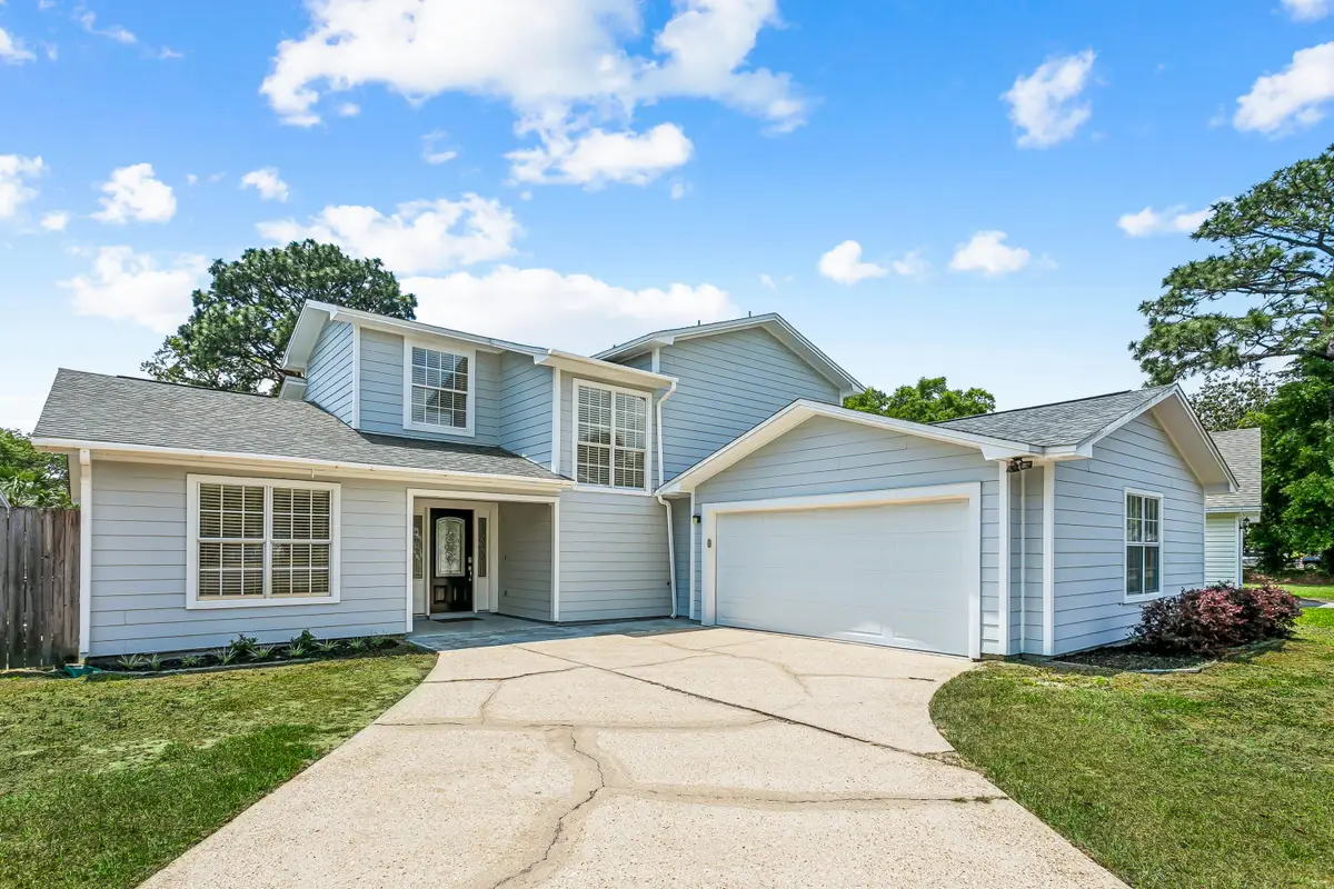 200 Brook Court, Niceville, FL 32578 - #1