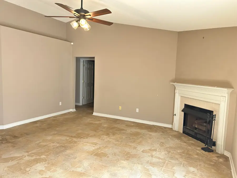 2065 Winners Circle, Cantonment, FL 32533 - #2