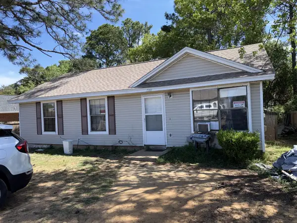 459 Winlake Court, Mary Esther, FL 32569