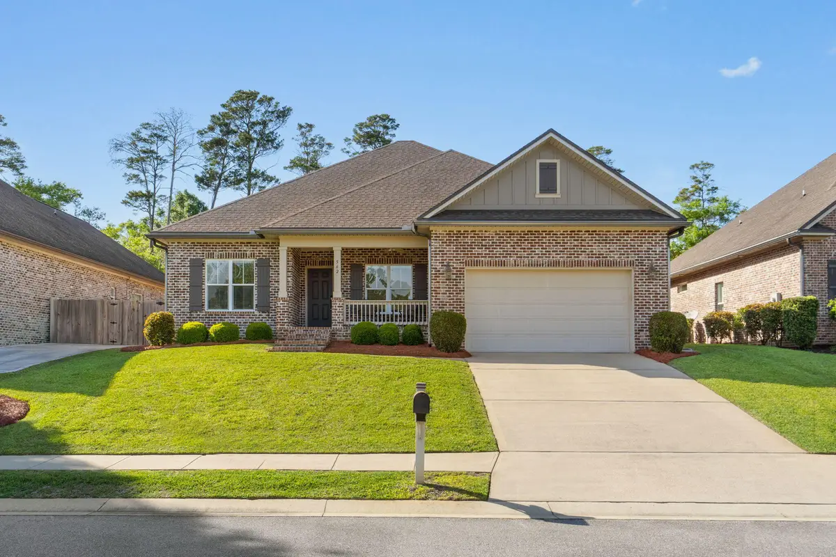 562 Falcon Trail, Niceville, FL 32578 - #1