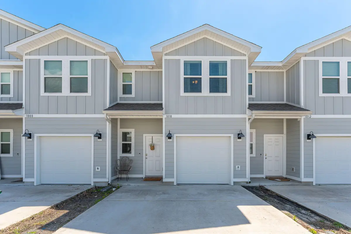 1010 Mclaren Circle, Fort Walton Beach, FL 32547 - #1