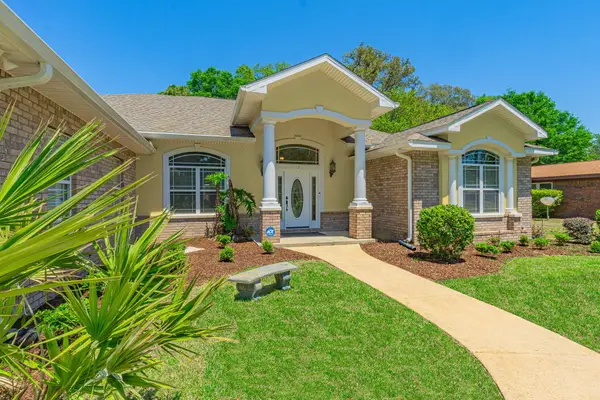 7 Japonica Lane, Shalimar, FL 32579