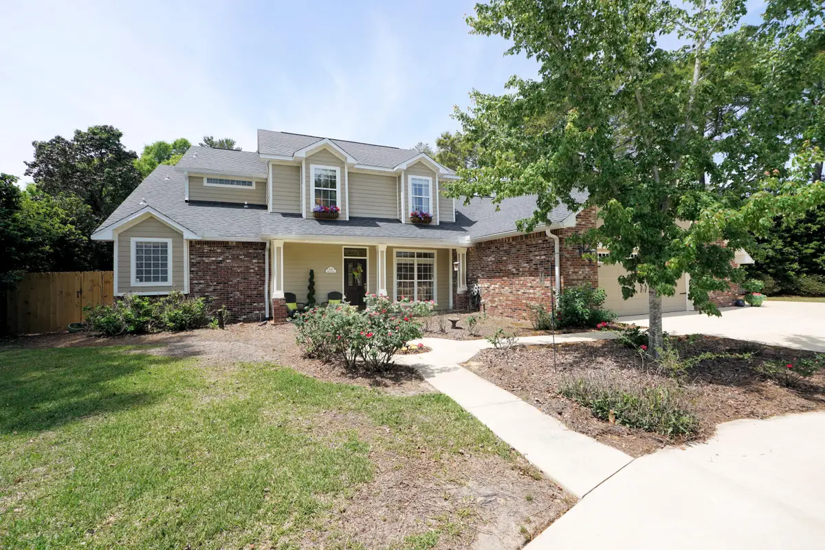 941 Ruckel Drive, Niceville, FL 32578 - #1