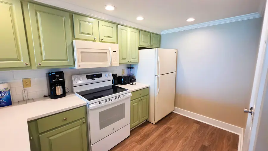 381 Santa Rosa Boulevard #W408, Fort Walton Beach, FL 32548 - #3