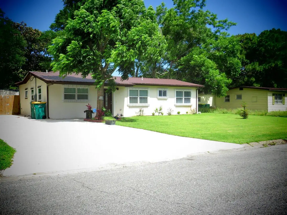 500 Bryn Mawr Boulevard, Mary Esther, FL 32569 - #1