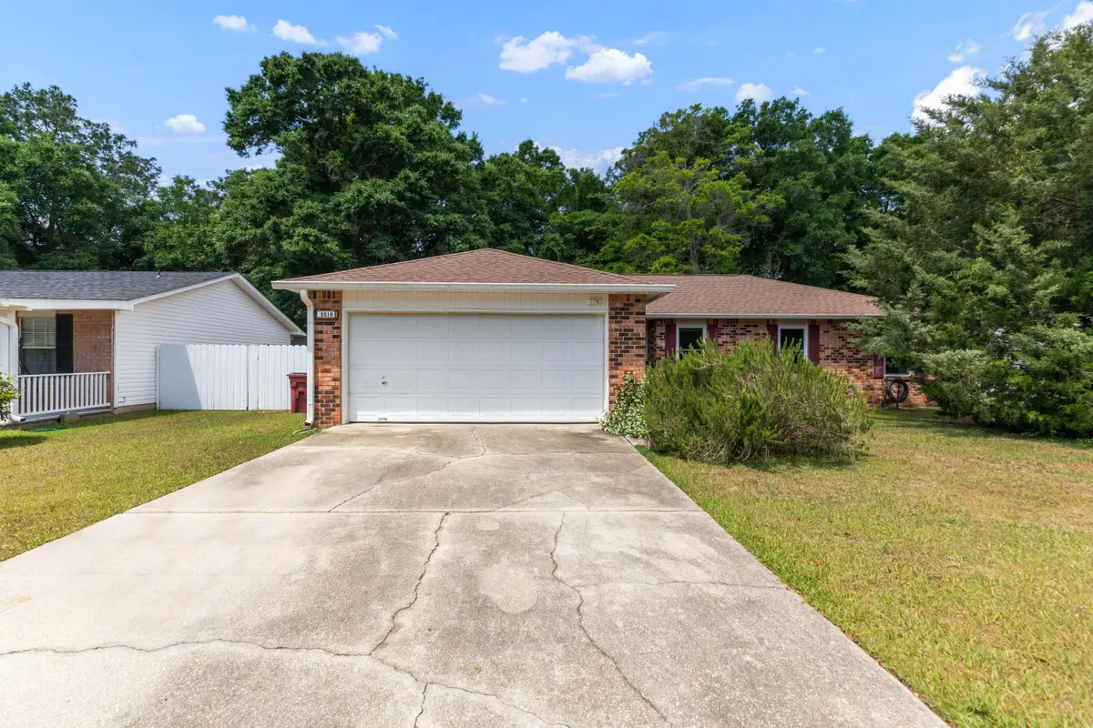 5518 Chantilly Circle, Milton, FL 32583 - #1