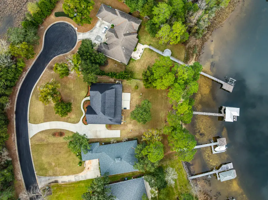 3940 Plantation Cove Court, Milton, FL 32583 - #3