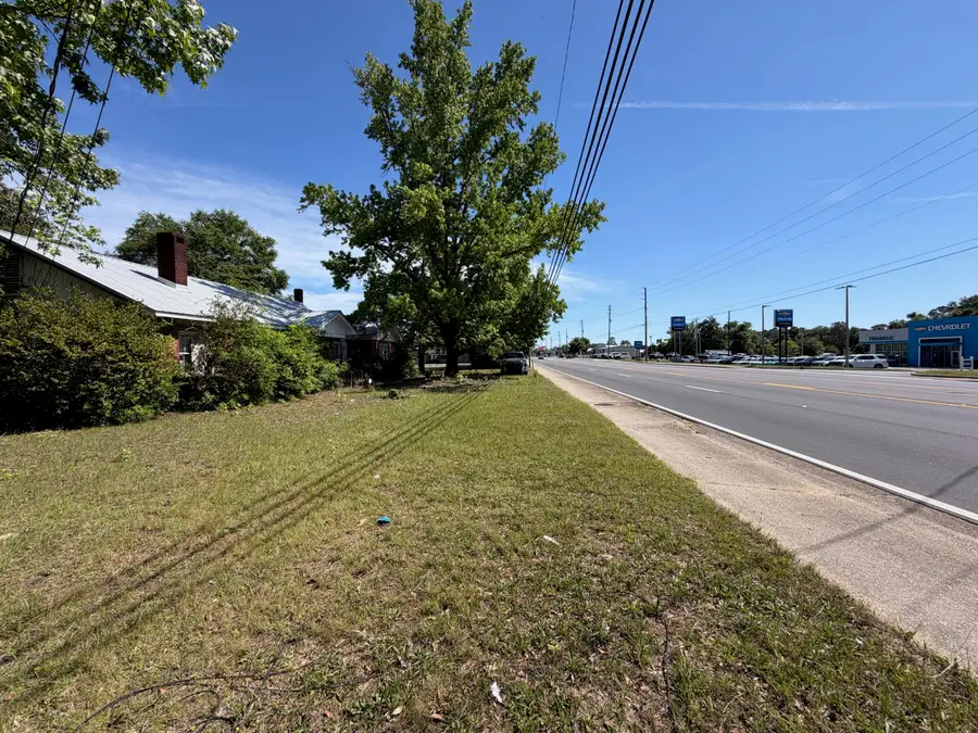 835 Us-331, Defuniak Springs, FL 32435 - #3