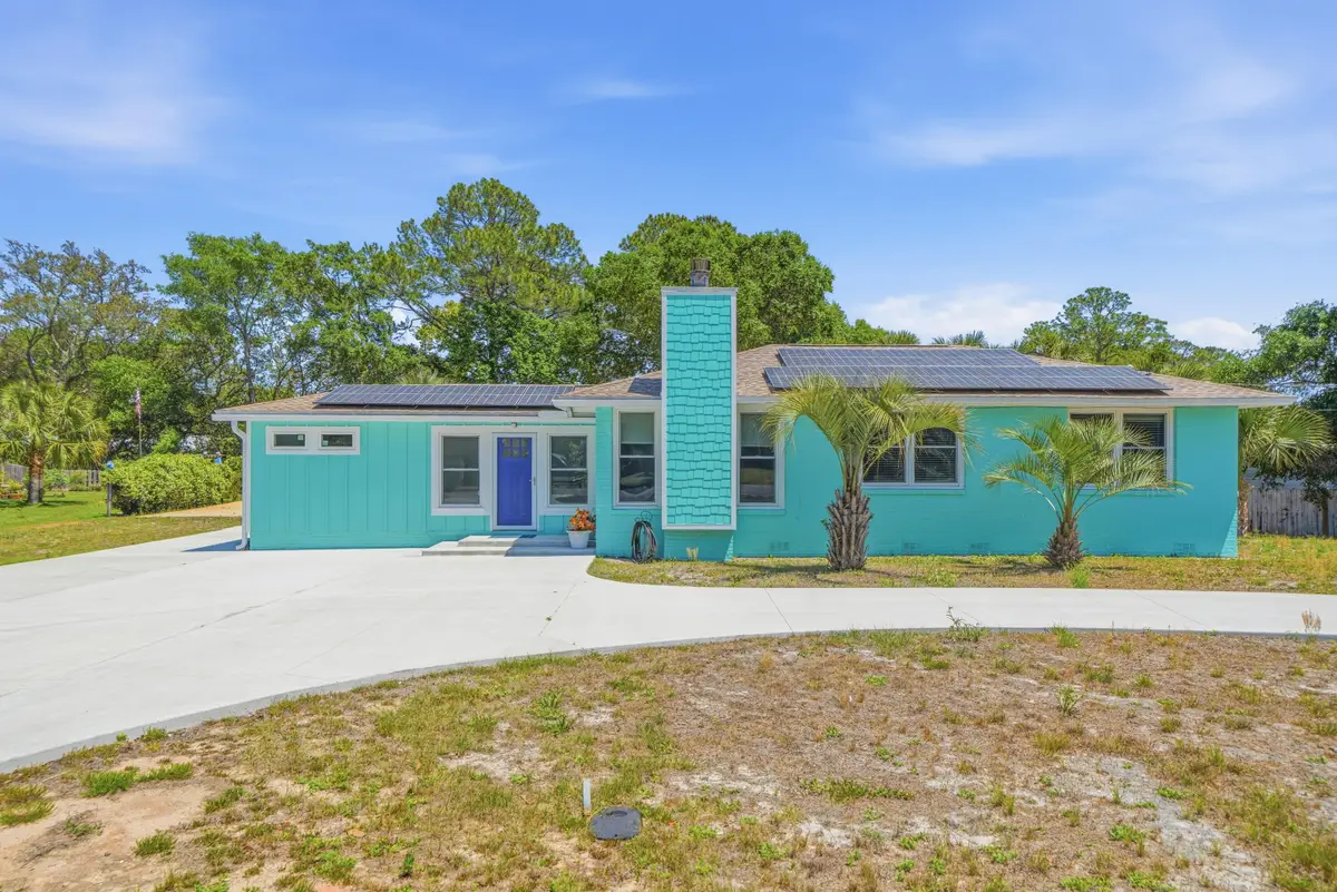 203 NE Bradley Drive, Fort Walton Beach, FL 32547 - #1
