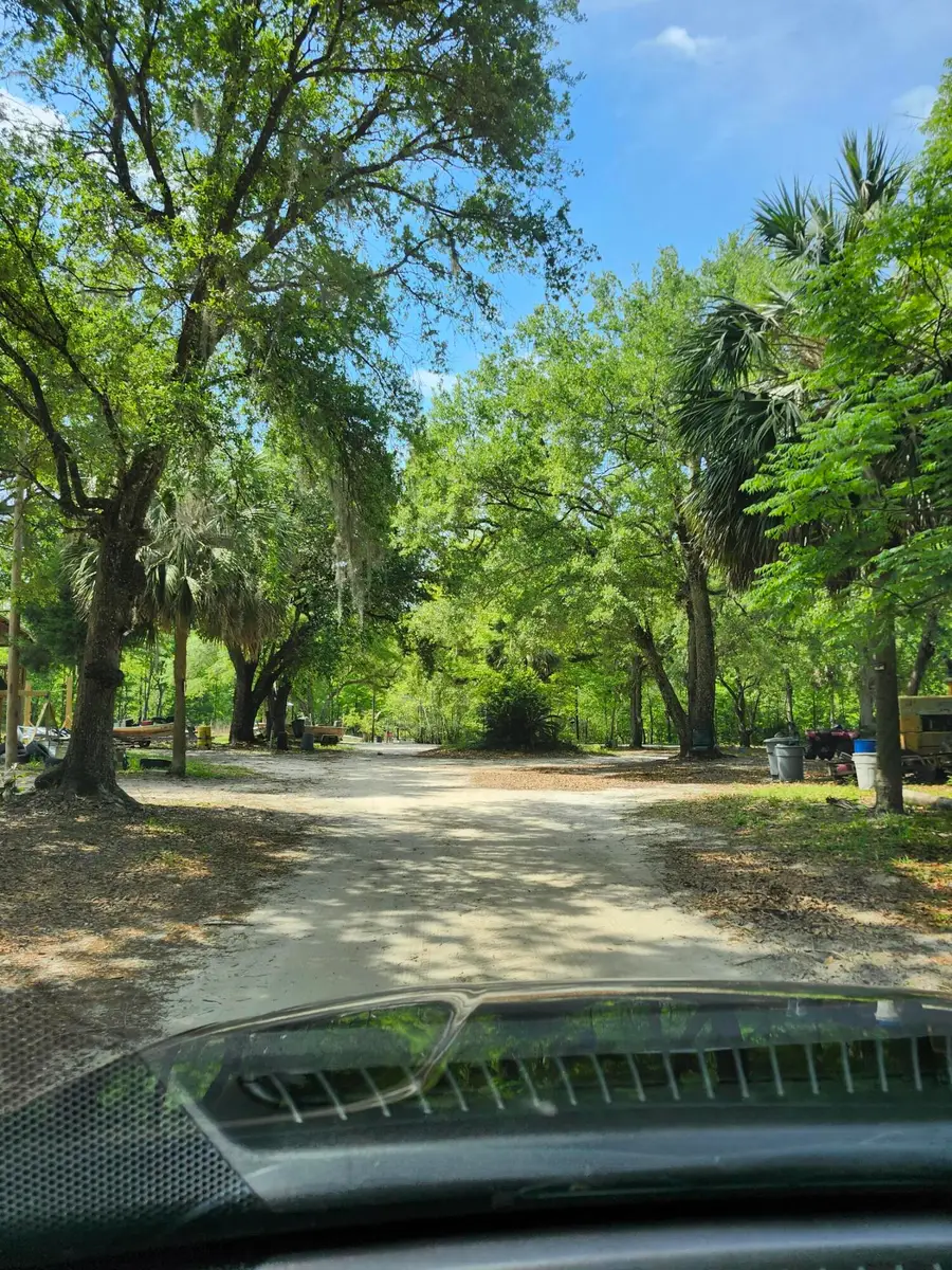 402 Smokehouse Lake Road, Ponce De Leon, FL 32455 - #3