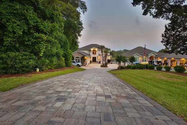 19 Poquito Road, Shalimar, FL 32579
