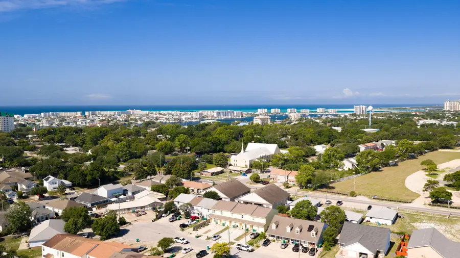 207 Ann Circle #9, Destin, FL 32541 - #2