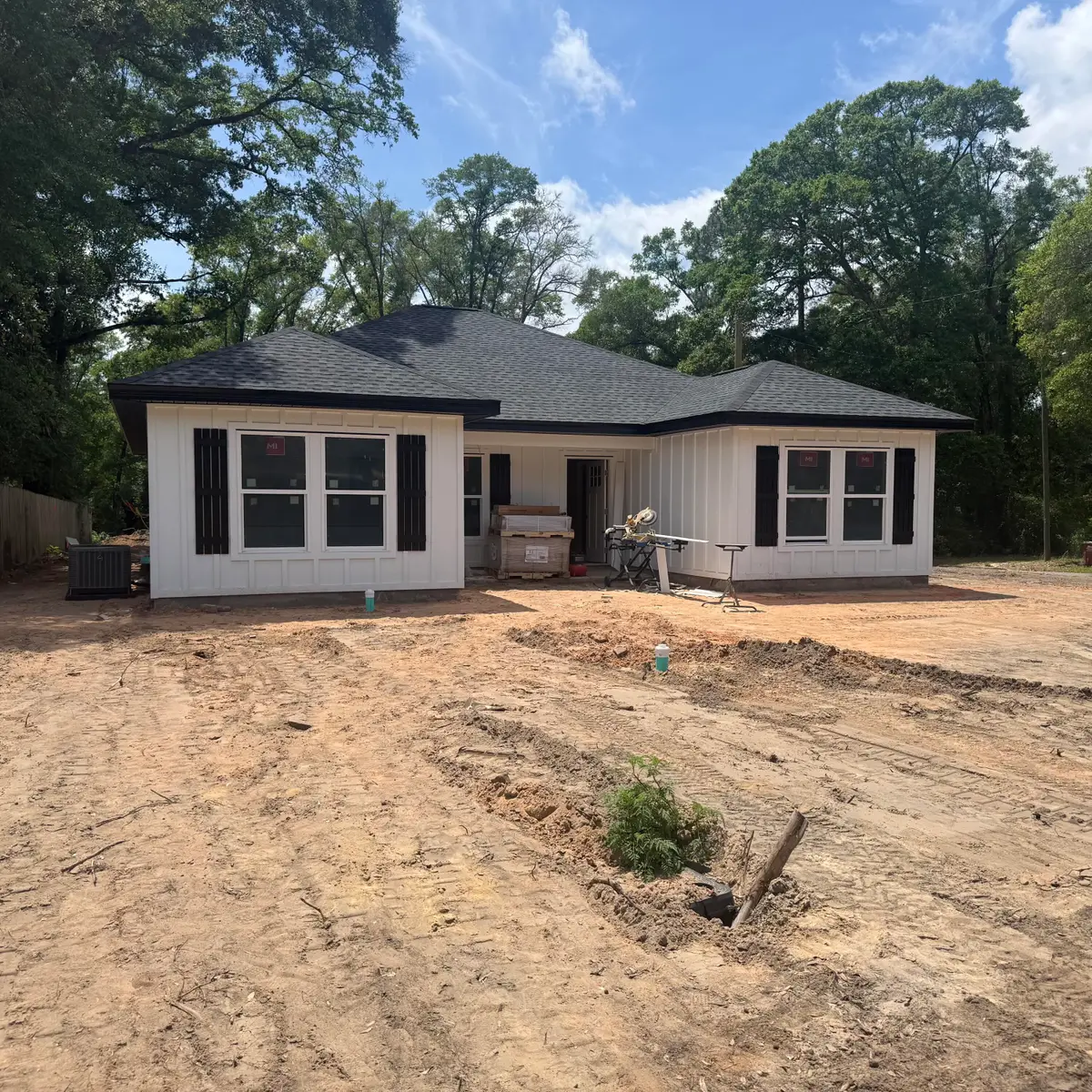 150 N Booker Street, Crestview, FL 32536 - #1