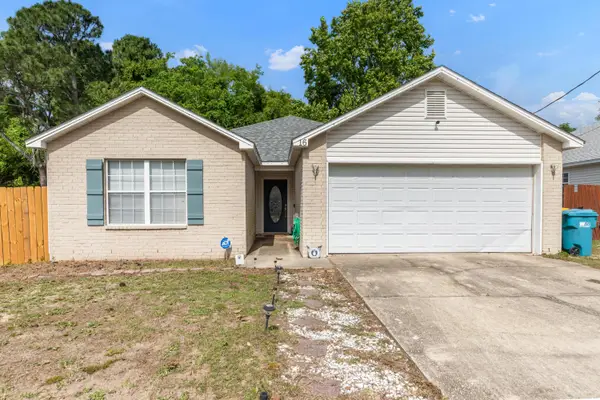 16 Cactus Road, Mary Esther, FL 32569